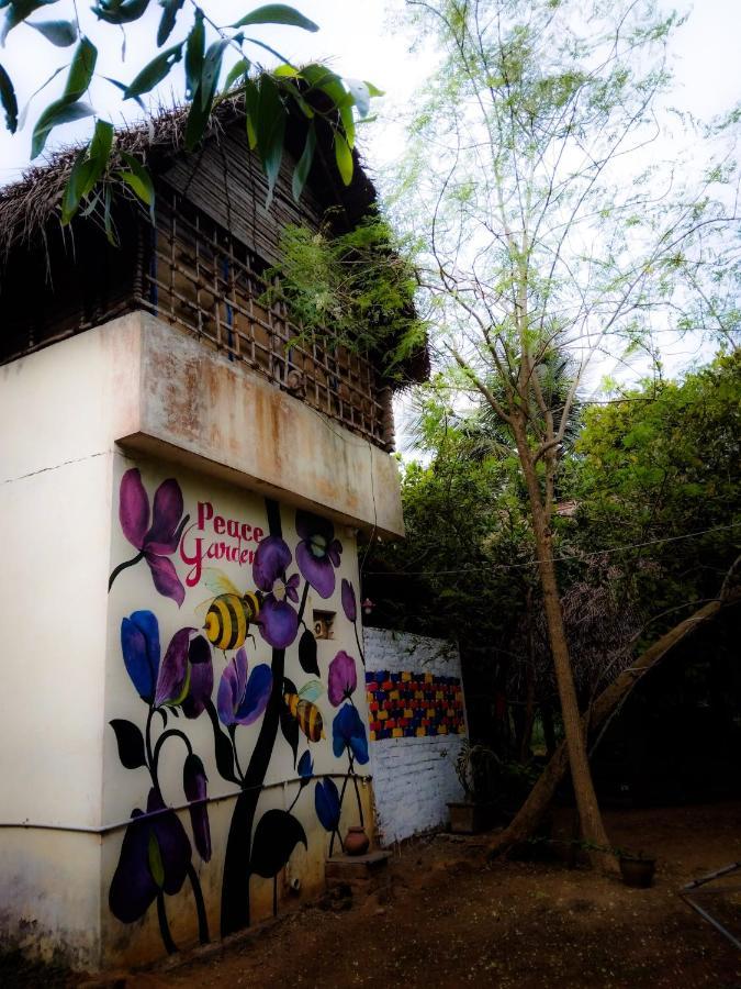 Peace Garden Pansiyon Auroville Dış mekan fotoğraf